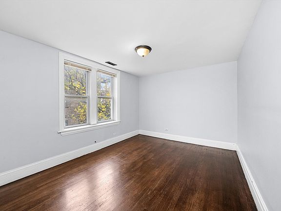 5th image of 1857 S Komensky Ave