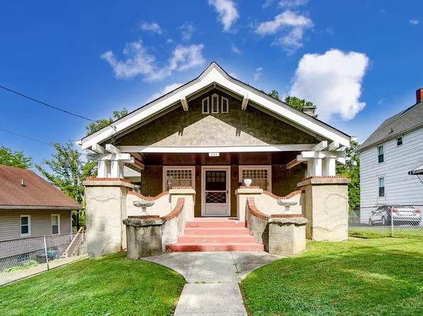 609 Athens Ave, Cincinnati, OH 45226