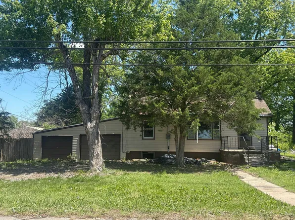 1700 State St, East Carondelet, IL 62240