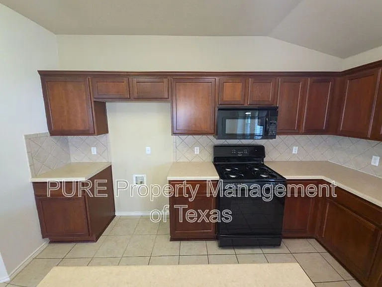 2609 Butler Way — Photo 24