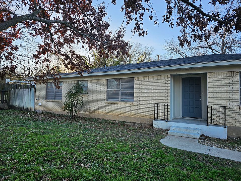 1st image of 706 Forest Dr