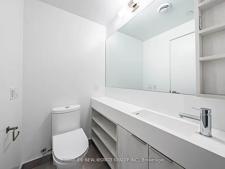 8 Wellesley St W #5303 — Photo 24