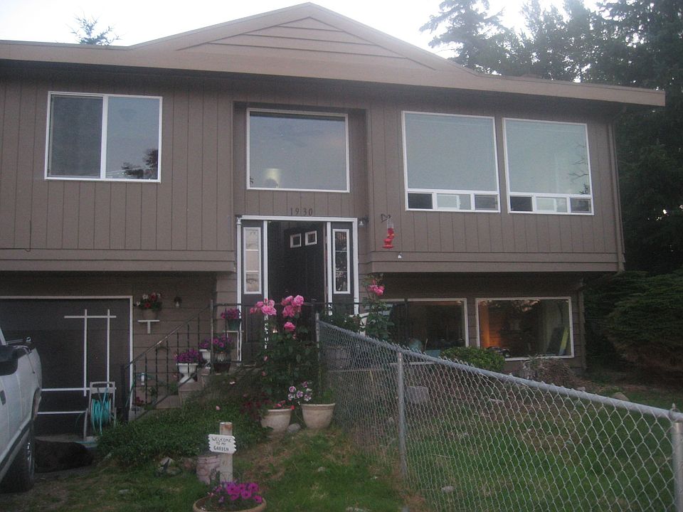 1st image of 1930 SE Camano Dr