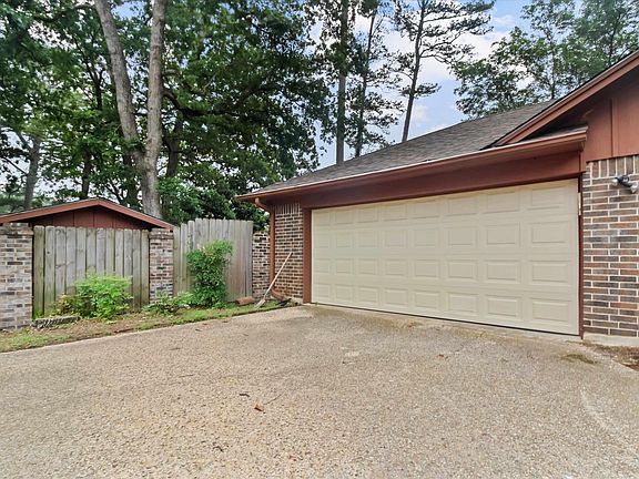 2nd image of 701 Harvard Dr