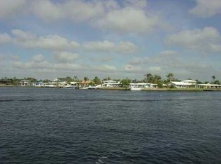 704 SE 28th Ave, Pompano Beach, FL 33062