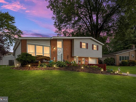 2nd image of 2409 Twist Ln