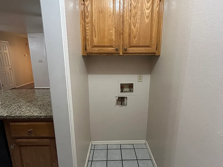 1090 Grinnel Cir #A — Photo 6