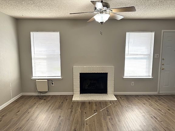 4th image of 1131 Dallas Dr