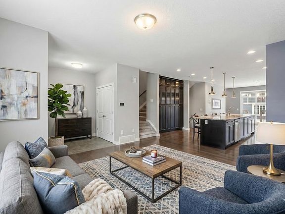 4th image of 5014 Dewolf Rd NW