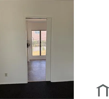 1258 N Virgil Ave #5 — Photo 5