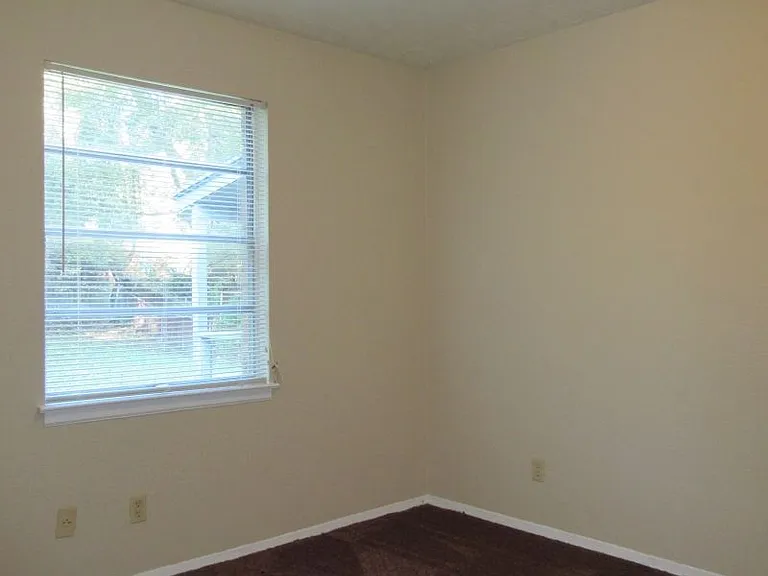 3599 Suzanne Dr — Photo 4