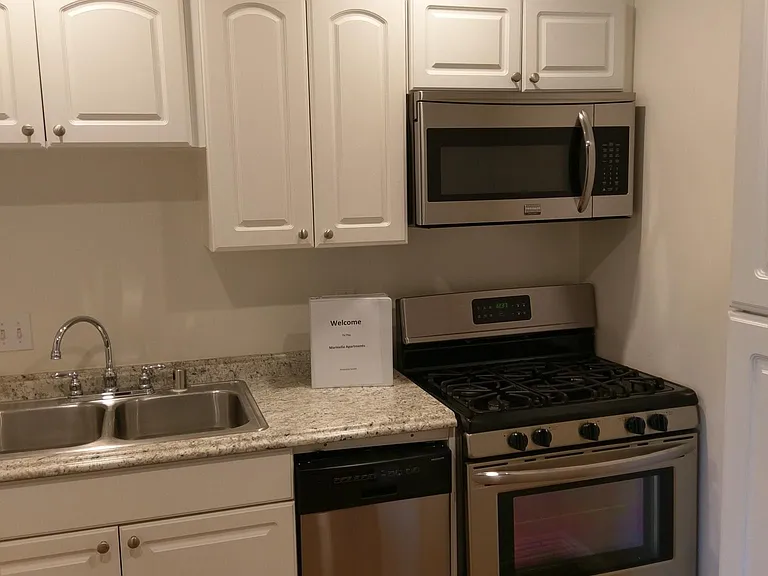 298 Wisconsin Ave #2 — Photo 5