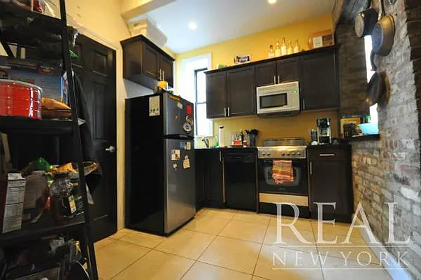 Rented by REAL New York | media 14