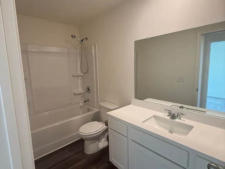 109 Feeney Ln — Photo 9
