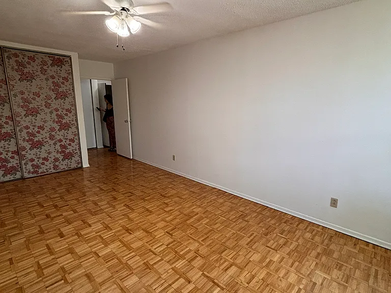 431 Daly Ave #203 — Photo 4