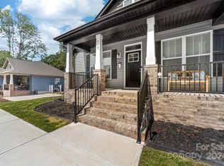 213 S Spargo St, Dallas, NC 28034