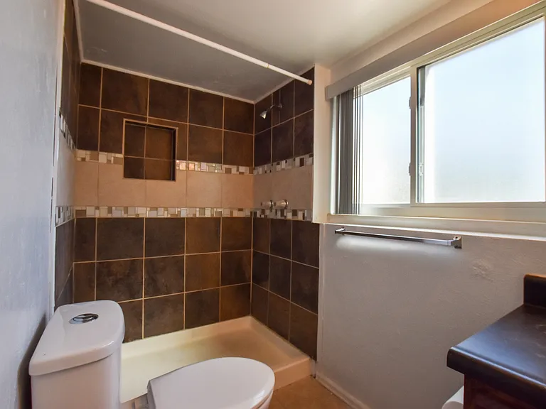 4925 Hackamore Dr N — Photo 14