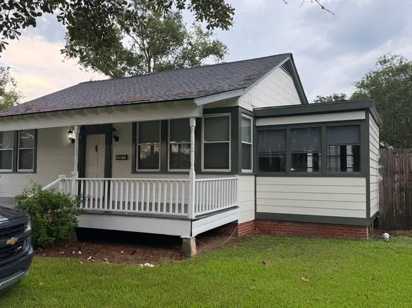 58155 Labauve Ave, Plaquemine, LA 70764