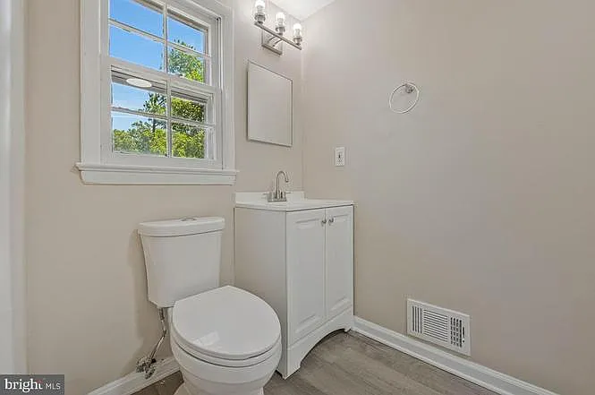 9035 48th Pl — Photo 26