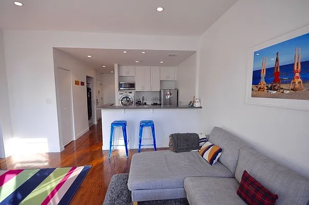 Rented by REAL New York | media 39