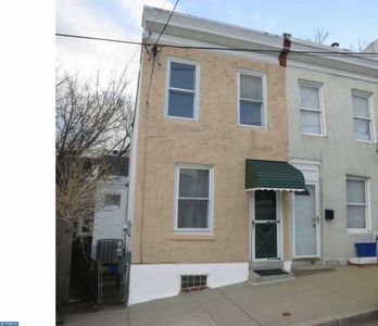 100 Davis St, Philadelphia, PA, 19127