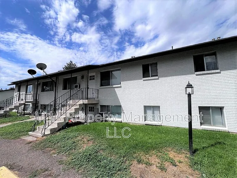 1428 W 300 N #7 — Photo 10