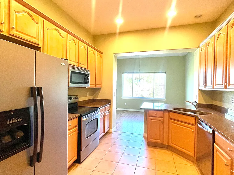 11877 E Maplewood Ave — Photo 17
