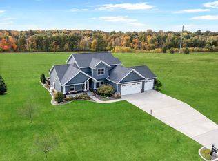 9571 Crossbow Dr, Bloomington, IL