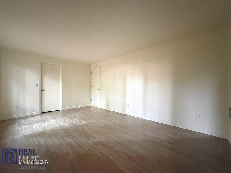 7077 SW Montauk Cir — Photo 9