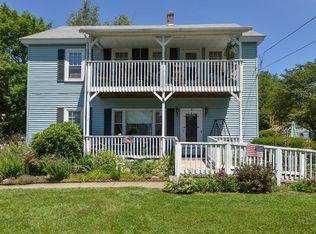 5 Maple Rd, Oxford, MA 01540