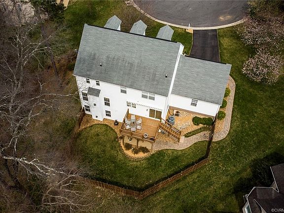 4th image of 8229 Eagle Creek Pl