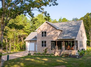 2999 Dugley Branch Dr, Bon Aqua, TN 37025