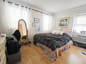 47 Conselyea Street, #1L