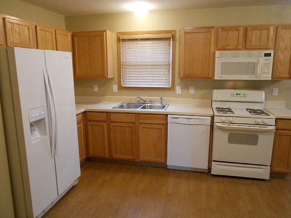 5th image of 485 Sycamore Creek St