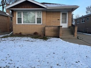 9619 S Mozart Ave, Evergreen Park, IL