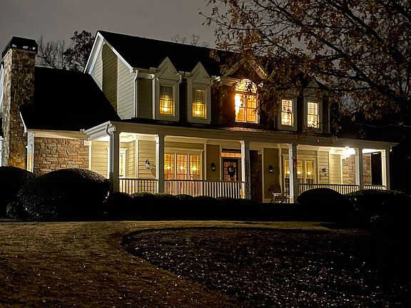 5th image of 5111 Waldenbrooke Ct NW