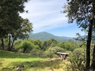 39313 John West Rd, Oakhurst, CA 93644