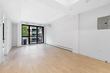 Rented by Living New York