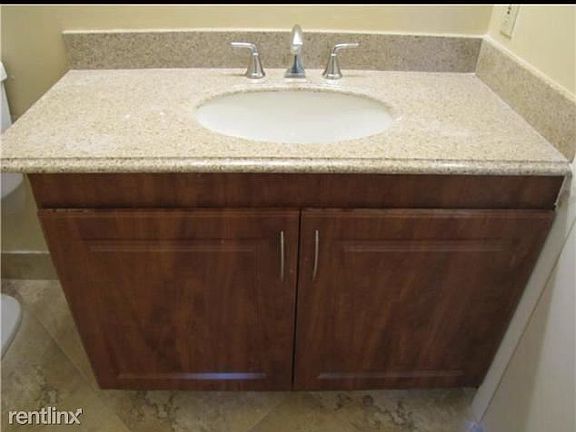 4th image of 815 W Boynton Beach Blvd APT 1-208