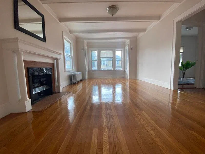 6 bed, $6,000 — Photo 2
