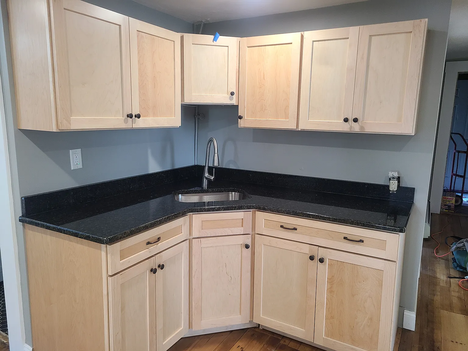 205 Elm St — Photo 3