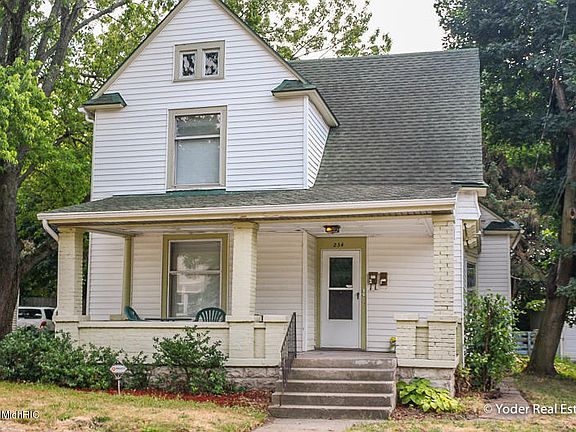 5th image of 234 Page St NE