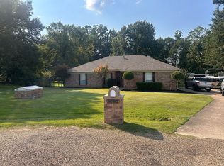 5602 Deer Creek Dr, Texarkana, TX 75503