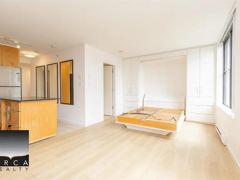 989 Beatty St #604 — Photo 10
