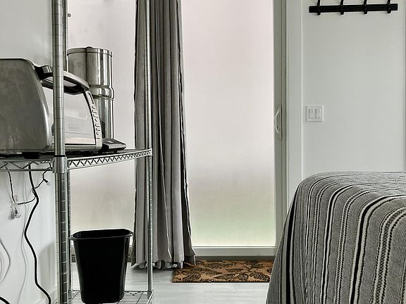 Main room, looking toward the door