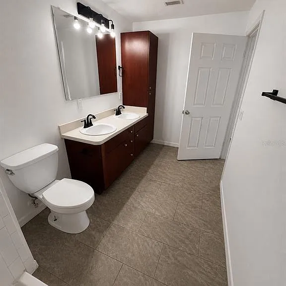 3019-3019 Walnut Ct — Photo 6