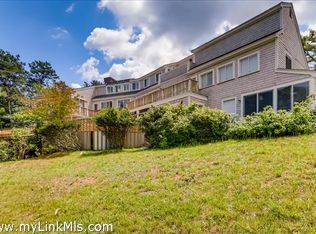 3 Long Hill Rd, Edgartown, MA 02539