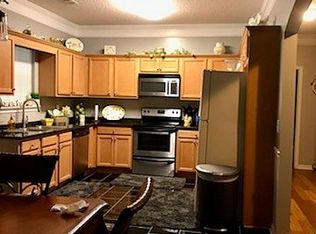 400 Buckboard Ln, Locust Grove, GA 30248