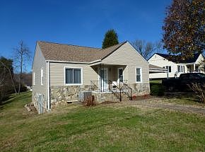 2nd image of 1748 McKinney St
