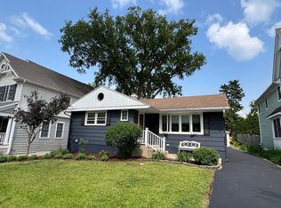 5317 Benton Ave, Downers Grove, IL 60515